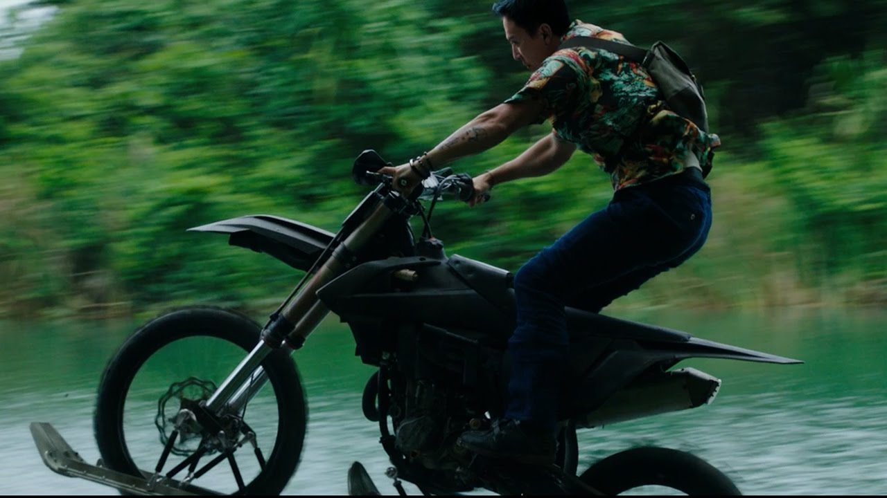 xXx: Return of Xander Cage (2017) – “Motorcycle Chase” Clip – Paramount Pictures