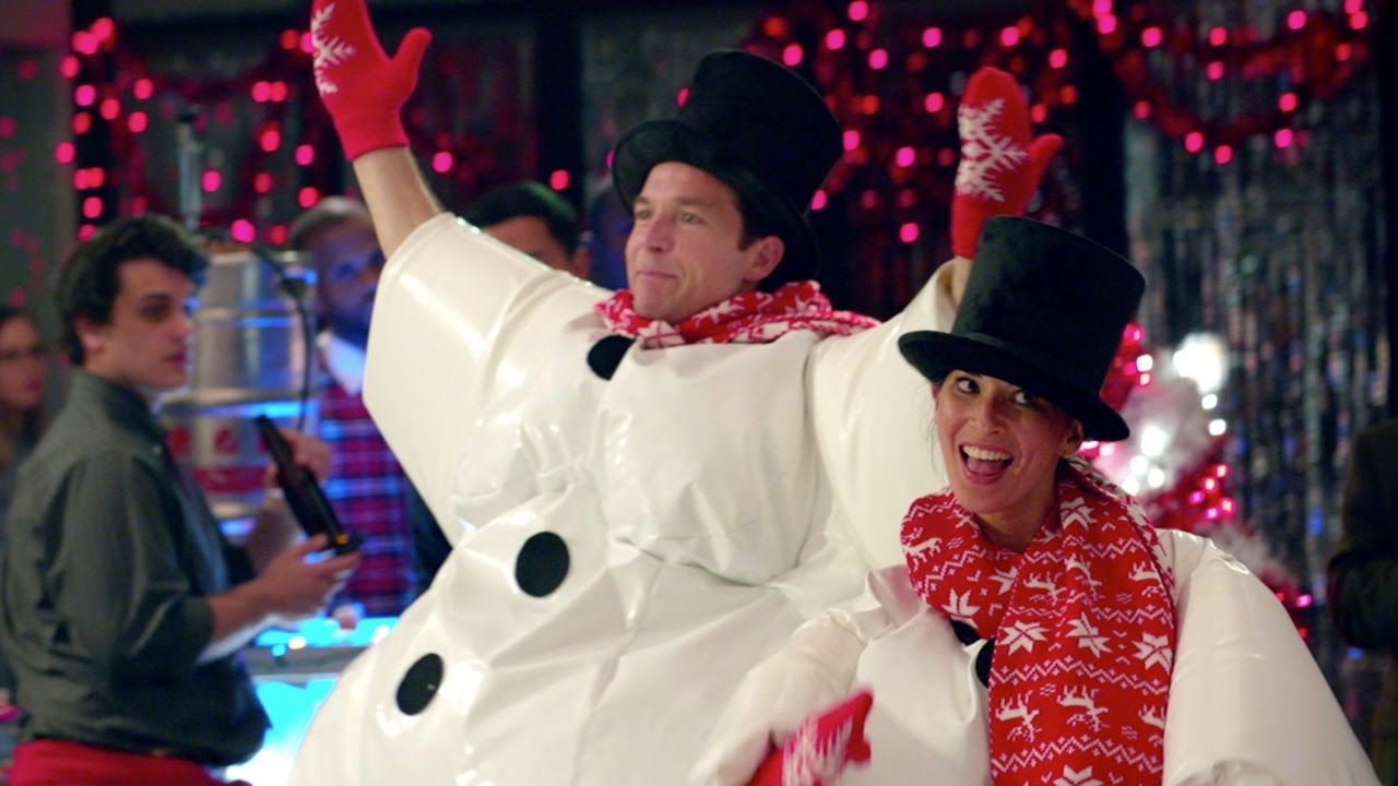 Office Christmas Party (2016) – “Sumo Suits” Clip – Paramount Pictures