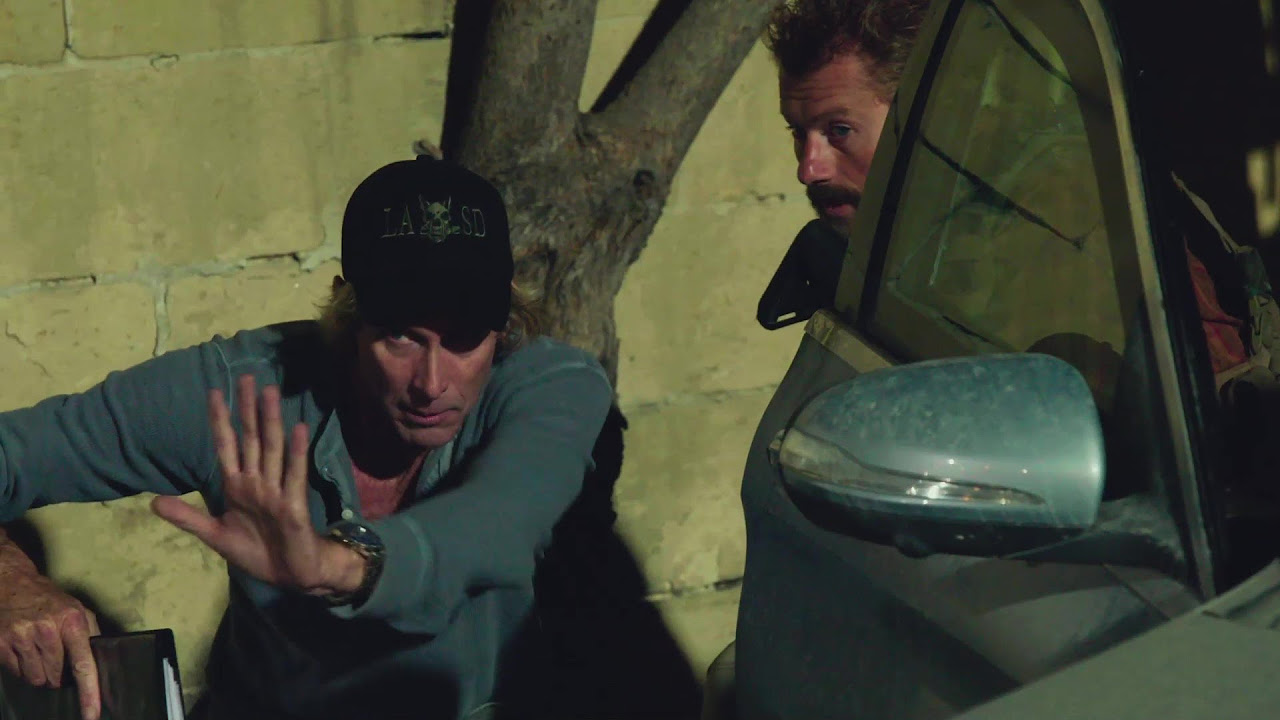 13 Hours: The Secret Soldiers of Benghazi – “Bay and the Military” Featurette