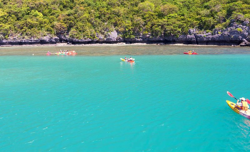 Angthong National Marine Park Speedboat Day Tour: Snorkeling, Kayaking with buffet lunch