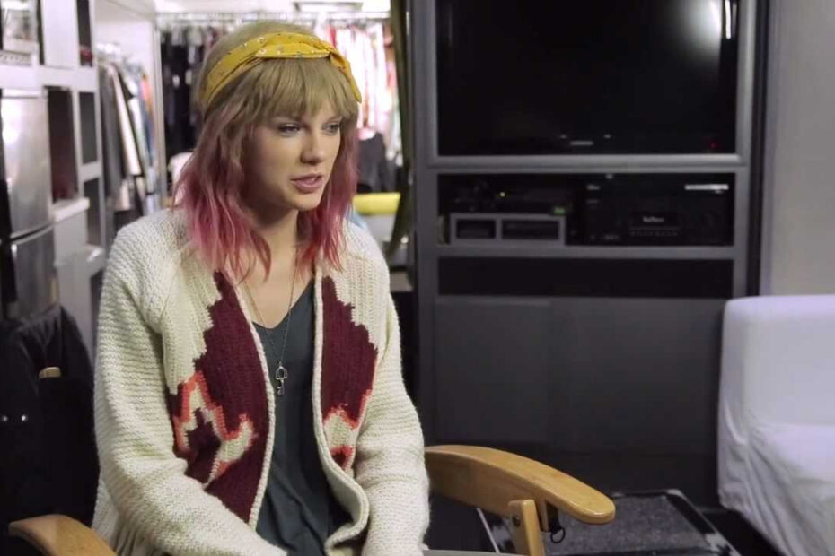 “I Knew You Were Trouble.” Behind-The-Scenes #1