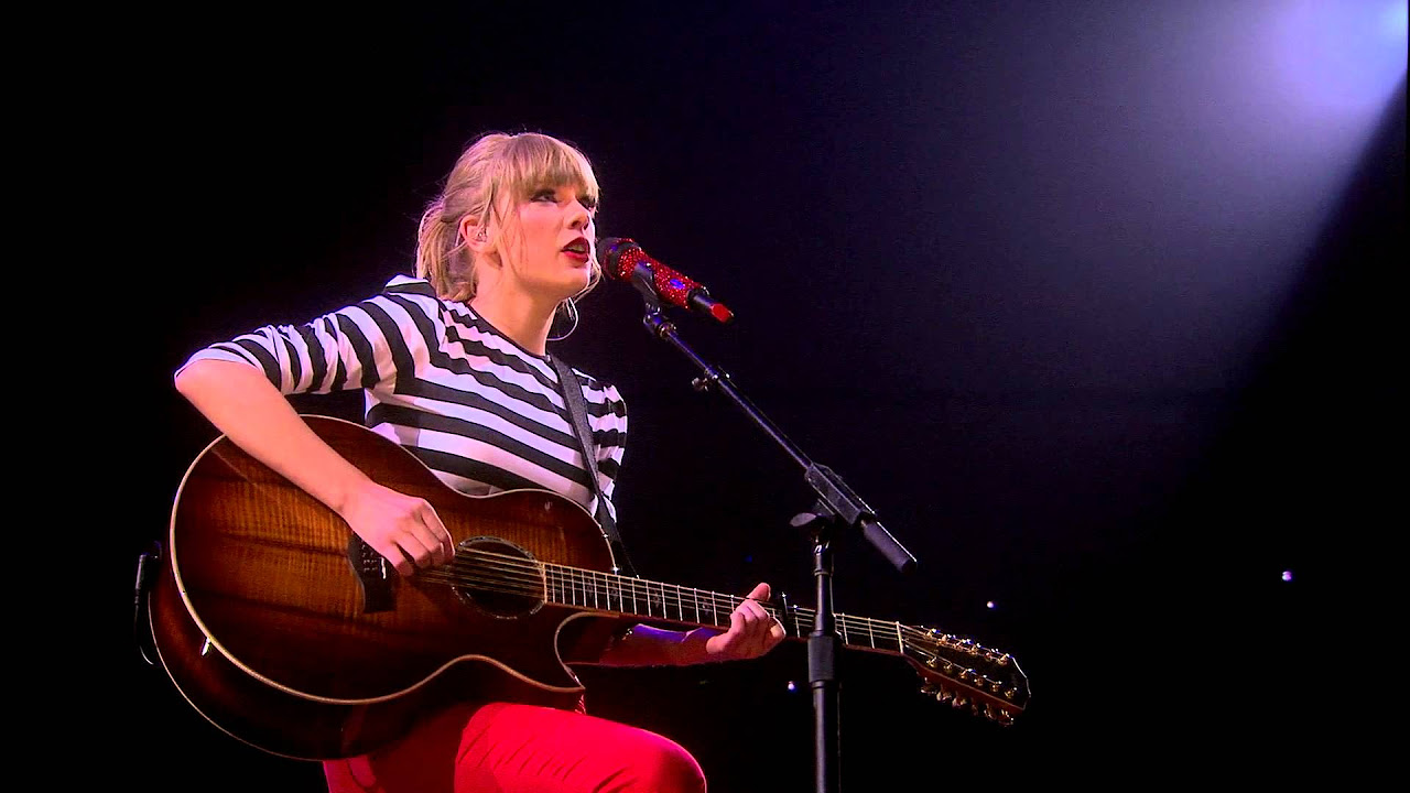 “Sparks Fly” (acoustic) Live on the RED Tour!