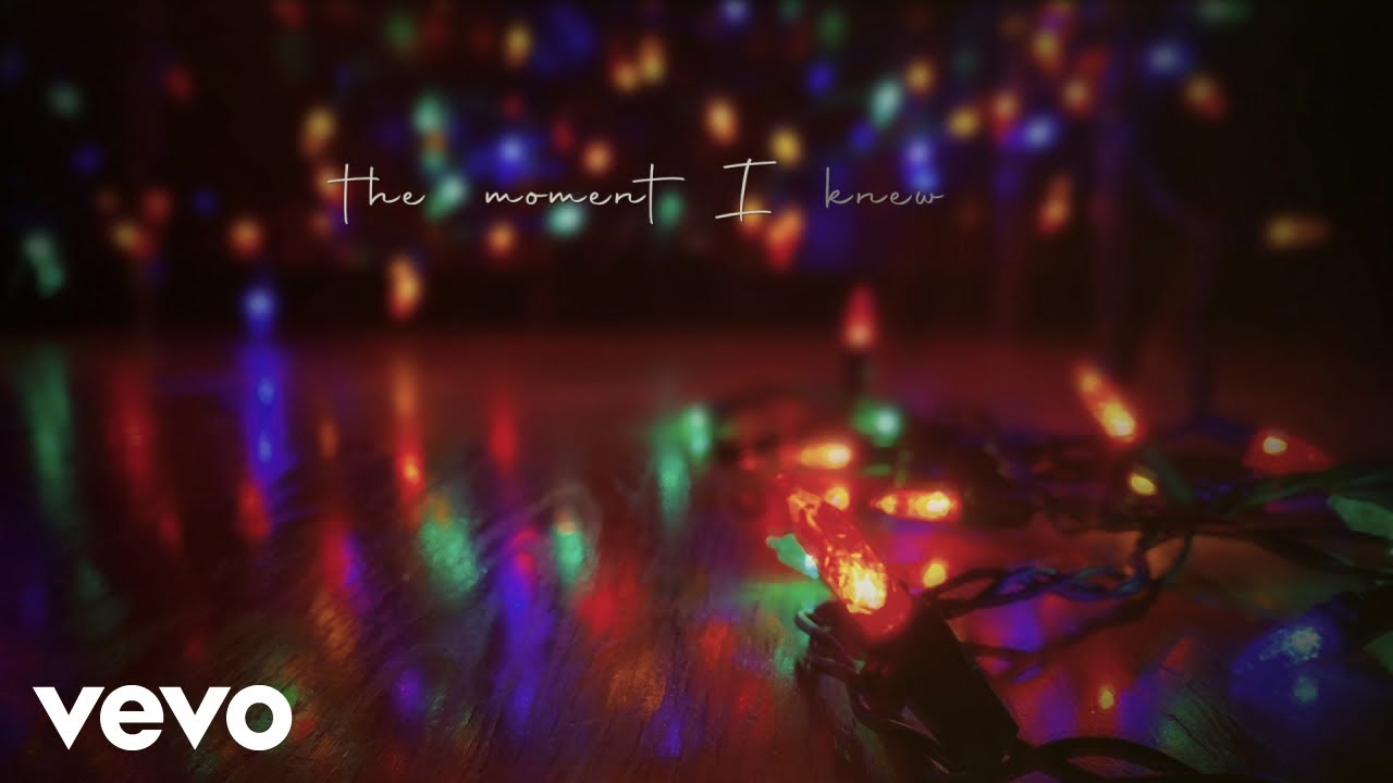 Taylor Swift – The Moment I Knew (Taylor’s Version) (Lyric Video)