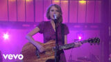 Taylor Swift – Back To December (Live on Letterman)