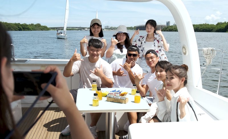 Tainan Yacht Experience