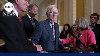 McConnell freezes during weekly press conference
