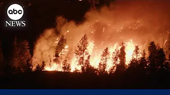 Washington wildfires burn homes and force thousands to flee | GMA