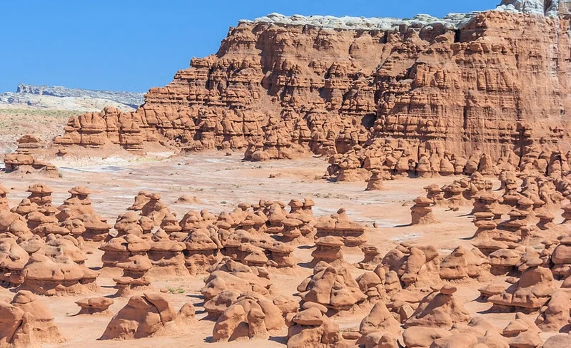 Goblin Valley Self-Guided Driving Tour in Utah