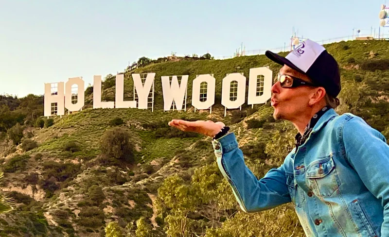 The Official Hollywood Sign Express Walking Tour in Los Angeles