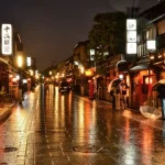 Kyoto Gion Evening Walking Tour with Kaiseki Dinner