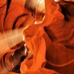 Upper Antelope Canyon TSE Walking Tour with Local Tour Guide