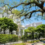 Garden District & Lafayette Cemetery No. 1 Tour