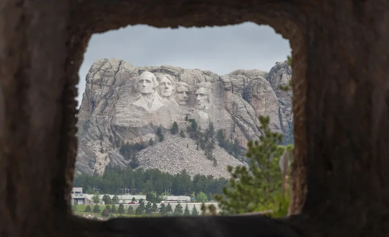 Mt Rushmore, Custer State, & Crazy Horse Tour from Rapid City