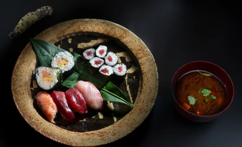 Sushi making class in Osaka : Mastering Sushi (3 Hours)