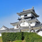 Kakegawa Castle and Sake Shibori 1Day Private with Local Train