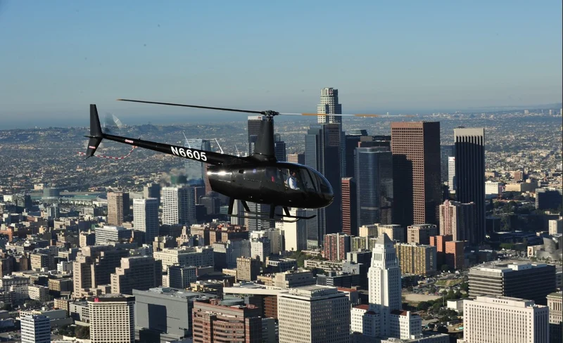 Hollywood Sign Helicopter Tour in Los Angeles